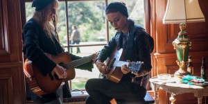 Beitragsbild des Blogbeitrags SONG TO SONG: Gewinnspiel zum neuesten Film von Terrence Malick