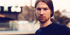 Beitragsbild des Blogbeitrags Neuer Track von Aphex Twin – T69 Collapse