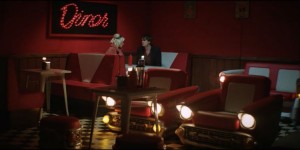 Beitragsbild des Blogbeitrags Kammerflimmern 50 – Video-Round-Up mit ♥ und Deep Sea Arcade, Beach House u.a.