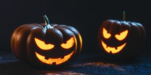 Beitragsbild des Blogbeitrags Süßes, sonst gibt’s Saures! Die Playlist zu Halloween.