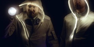 Beitragsbild des Blogbeitrags Science Fiction und Post-Rock: Flieder – Paria