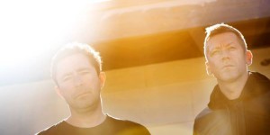 Beitragsbild des Blogbeitrags The Cinematic Orchestra – A Promise & A Caged Bird/Imitations of Life