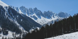 Beitragsbild des Blogbeitrags Hiking in Winter 