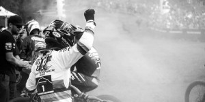 Beitragsbild des Blogbeitrags Staub, Schweiss und Motorsägen – Crankworx Innsbruck