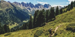 Beitragsbild des Blogbeitrags Hiking to Salfeinssee
