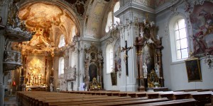 Beitragsbild des Blogbeitrags Beautiful, Must-See Churches of Innsbruck 