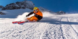 Beitragsbild des Blogbeitrags Will the Low Lands conquer the High Hills? An interview with professional Dutch skier Maarten Meiners