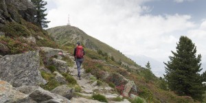 Beitragsbild des Blogbeitrags Jochleitensteig: Auf der stillen Seite des Patscherkofels