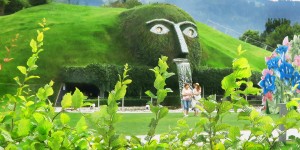 Beitragsbild des Blogbeitrags The Enchanted Garden: Swarovski Summer Festival
