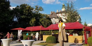 Beitragsbild des Blogbeitrags Die Renaissance-Party des Jahres: das Schloss Ambras Fest 