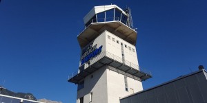 Beitragsbild des Blogbeitrags Viaggio virtuale nella torre dell’aeroporto di Innsbruck