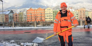 Beitragsbild des Blogbeitrags Not All Heroes Wear Capes – Innsbruck’s Snow Clearing Team 
