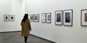 Beitragsbild des Blogbeitrags Ahnen. Neue Porträts – Ausstellung von Orly Zailer