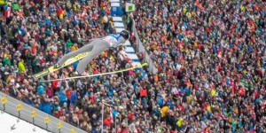 Beitragsbild des Blogbeitrags Vierschanzentournee am Bergisel – ein Sport-Spektakel