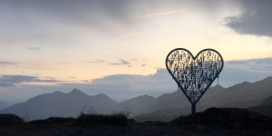 Beitragsbild des Blogbeitrags Schritt für Schritt – Bergsteigen als Kulturerbe