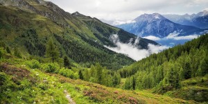 Beitragsbild des Blogbeitrags Die Seele baumeln lassen: eine Wanderung zum Taxer See