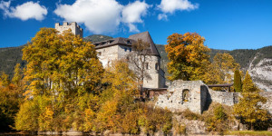 Beitragsbild des Blogbeitrags Herbstwanderung zur Burg Petersberg
