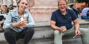 Beitragsbild des Blogbeitrags Behind the scenes: Unterwegs in Innsbruck mit Björn Freitag