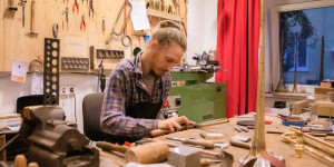 Beitragsbild des Blogbeitrags Keeping Traditions Alive: Innsbrucks Trumpet Maker