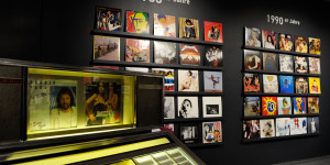 Beitragsbild des Blogbeitrags Wir hören Vinyl im Audioversum