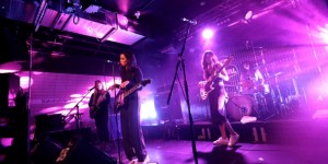 Beitragsbild des Blogbeitrags konzert #109: farewell dear ghost, ankathie koi, kettcar, wildes, j.bernardt, yellow days, welshly arms, the aces, aliocha, childhood @ reeperbahn festival in hamburg | 21.09.2017