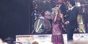 Beitragsbild des Blogbeitrags konzert #53: sk shlomo, circa waves, years and years, kylie minogue, miley cyrus, billie eilish, vampire weekend, the streets, christine and the queens, the cure @ glastonbury festival in england | 30.06.2019 