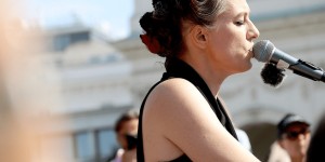 Beitragsbild des Blogbeitrags konzert #70: amanda palmer @ open piano for refugees am karlsplatz | 14.09.2019 