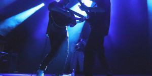 Beitragsbild des Blogbeitrags konzert #15: hollow coves @ simm city | 04.04.2024