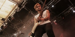 Beitragsbild des Blogbeitrags konzert #75: itchy poopzkid, we butter the bread with butter, less than jake, sepultura, anti-flag, flogging molly @ 2daysaweek festival festival in wiesen | 18.07.2015