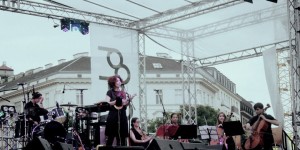 Beitragsbild des Blogbeitrags konzert #79: eloui & ensemble, uma, clara luzia, leyya, fijuka, kurt razelli, mr. dero & klumzy tung feat. bam, mile me deaf, hella comet @ popfest | 25.07.2015
