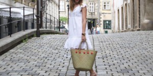 Beitragsbild des Blogbeitrags STRAW BAGS: One Trend – Different Styles