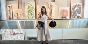 Beitragsbild des Blogbeitrags Herbst-Outfit mit Hut und Stiefeletten