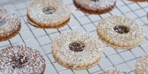 Beitragsbild des Blogbeitrags Kekse: Nuss-Nougat Kekse (Anzeige)