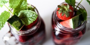 Beitragsbild des Blogbeitrags Infused Water – Geschmack im Glas