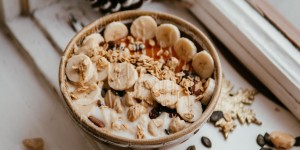 Beitragsbild des Blogbeitrags Türchen 15 – Rezept-Ideen mit Mandelmus von Ja! Natürlich