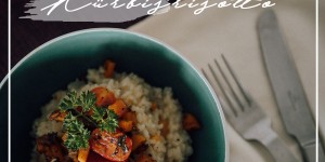Beitragsbild des Blogbeitrags Kürbisrisotto mit karamellisierten Tomaten