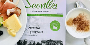 Beitragsbild des Blogbeitrags Romantikhotel Seevilla in Altaussee: TOP-Lage direkt am See
