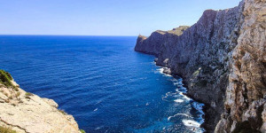 Beitragsbild des Blogbeitrags Wandern auf Mallorca: zwischen Wanderglück und Badespaß 