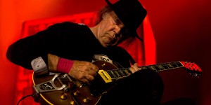 Beitragsbild des Blogbeitrags HTBARP 75 Julie Gardner: Touring With Neil Young