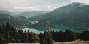 Beitragsbild des Blogbeitrags Stadt & Berge – Zu Besuch in Eugendorf