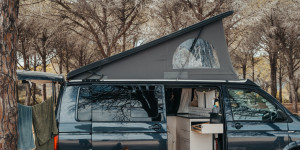 Beitragsbild des Blogbeitrags Vanlife – mein Bus – die Anschaffung
