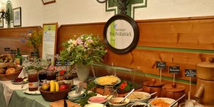 Beitragsbild des Blogbeitrags Kneipp-Frühstück im Hotel Hammerschmiede