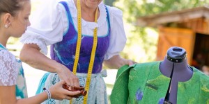 Beitragsbild des Blogbeitrags Pinzgauer Filzdirndl sorgen für Wärmeausgleich 