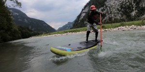 Beitragsbild des Blogbeitrags Wildwasser-SUP im Salzburger Saalachtal