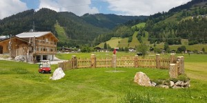 Beitragsbild des Blogbeitrags Soccergolf im Soccerpark Wagrain-Kleinarl – der Freizeitspaß für Groß & Klein!