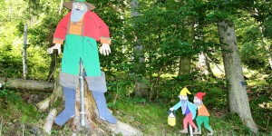 Beitragsbild des Blogbeitrags Wald-Märchenwanderweg in Ebenau
