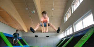 Beitragsbild des Blogbeitrags Sport-Trampolinhalle im Jugendhotel Schlosshof
