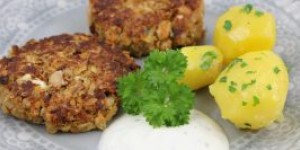 Beitragsbild des Blogbeitrags Anna´s Bohnenlaibchen mit Karotten und Feta 