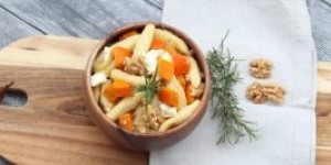 Beitragsbild des Blogbeitrags Schupfnudelpfanne mit Kürbis 