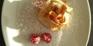 Beitragsbild des Blogbeitrags Knusperbäckchen mit Himbeeren und Vanille 